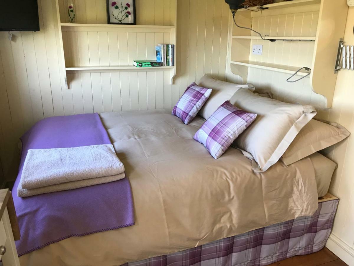 The Hawthorn Shepherds Hut Eyemouth Exterior photo